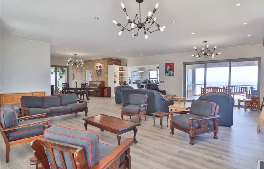 4 Bedroom Property for Sale in Onrus Western Cape